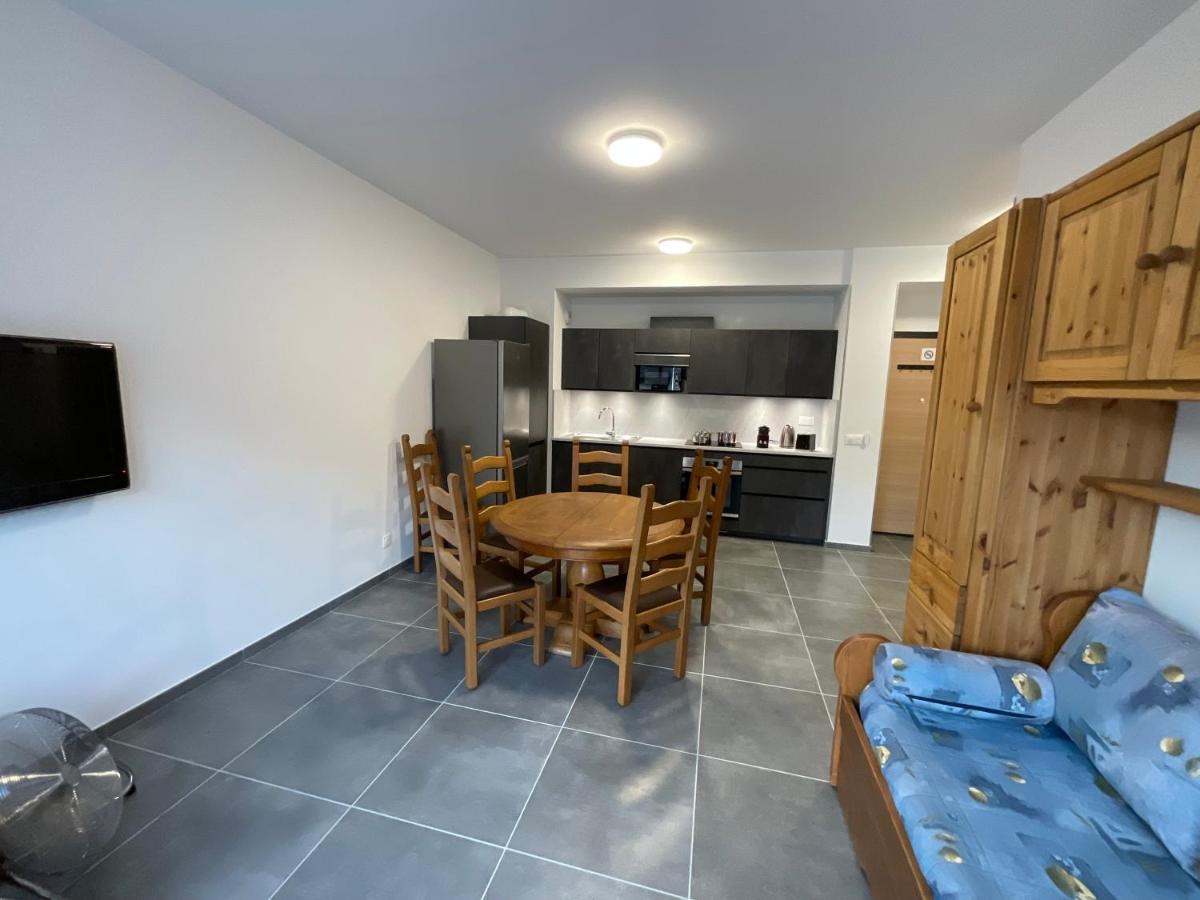 Appartement Au Pied Du Mont-Blanc 2! Sallanches Exteriör bild