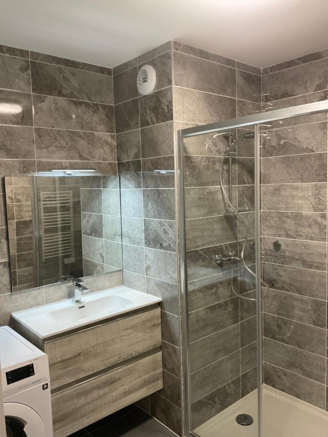 Appartement Au Pied Du Mont-Blanc 2! Sallanches Exteriör bild